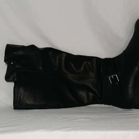 Sugar Boots - Picture 4 of 11